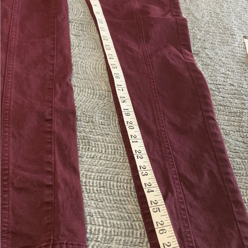 3/$30 American Eagle Outfitters Burgundy High Rise Jeggings Skinny Fit - Picture 9 of 14